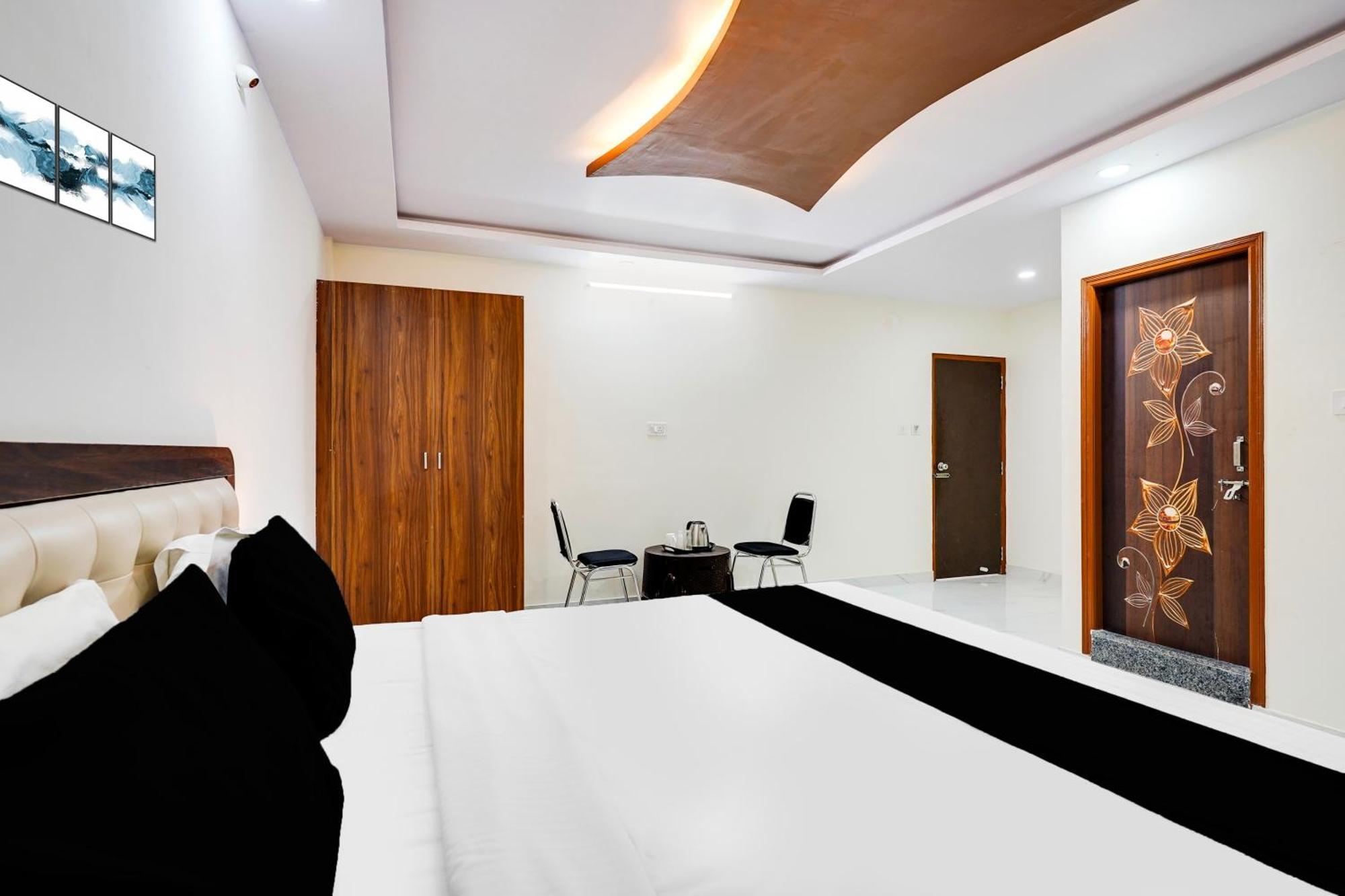 Townhouse Bidadi Formerly Royal Garuda Экстерьер фото