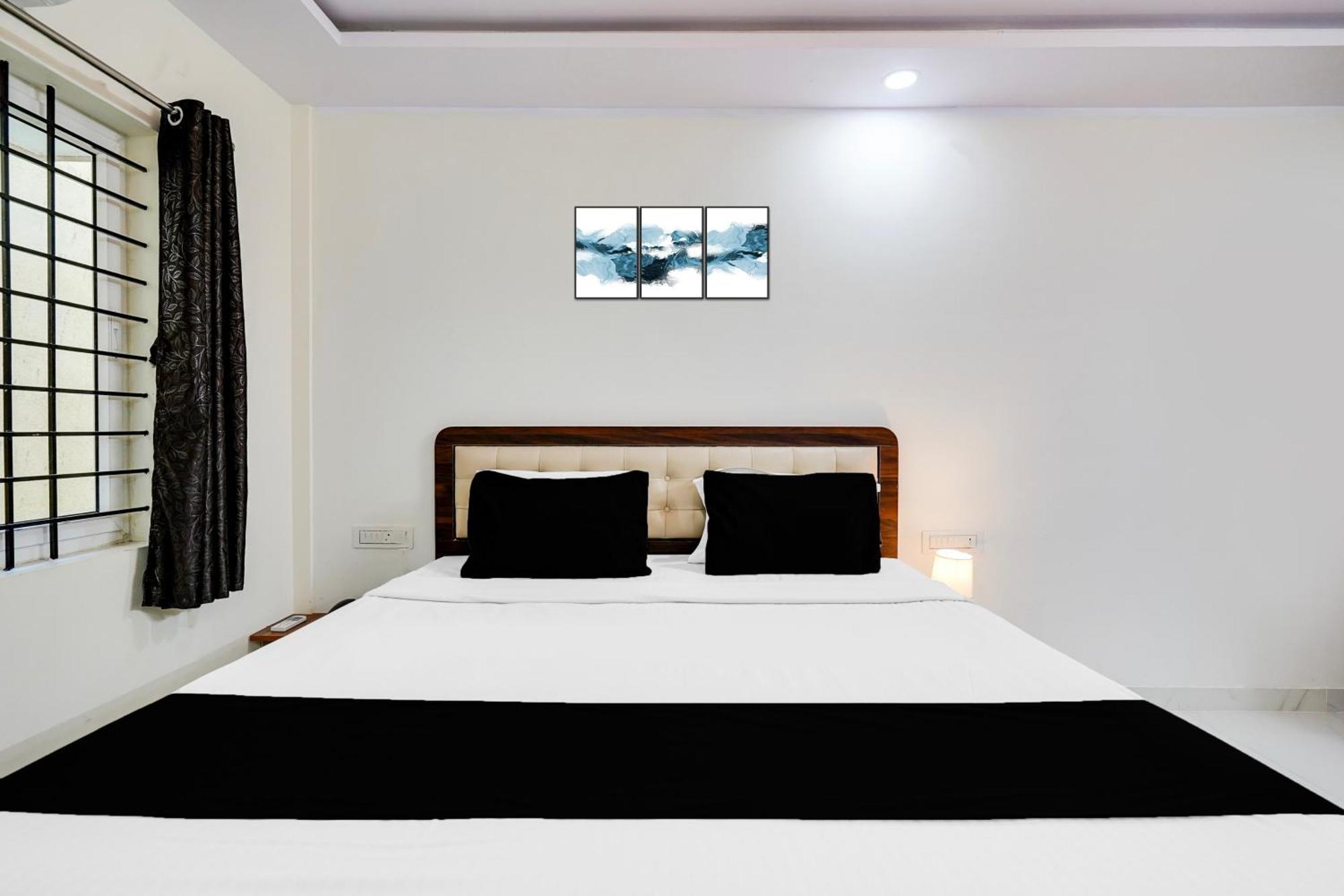 Townhouse Bidadi Formerly Royal Garuda Экстерьер фото