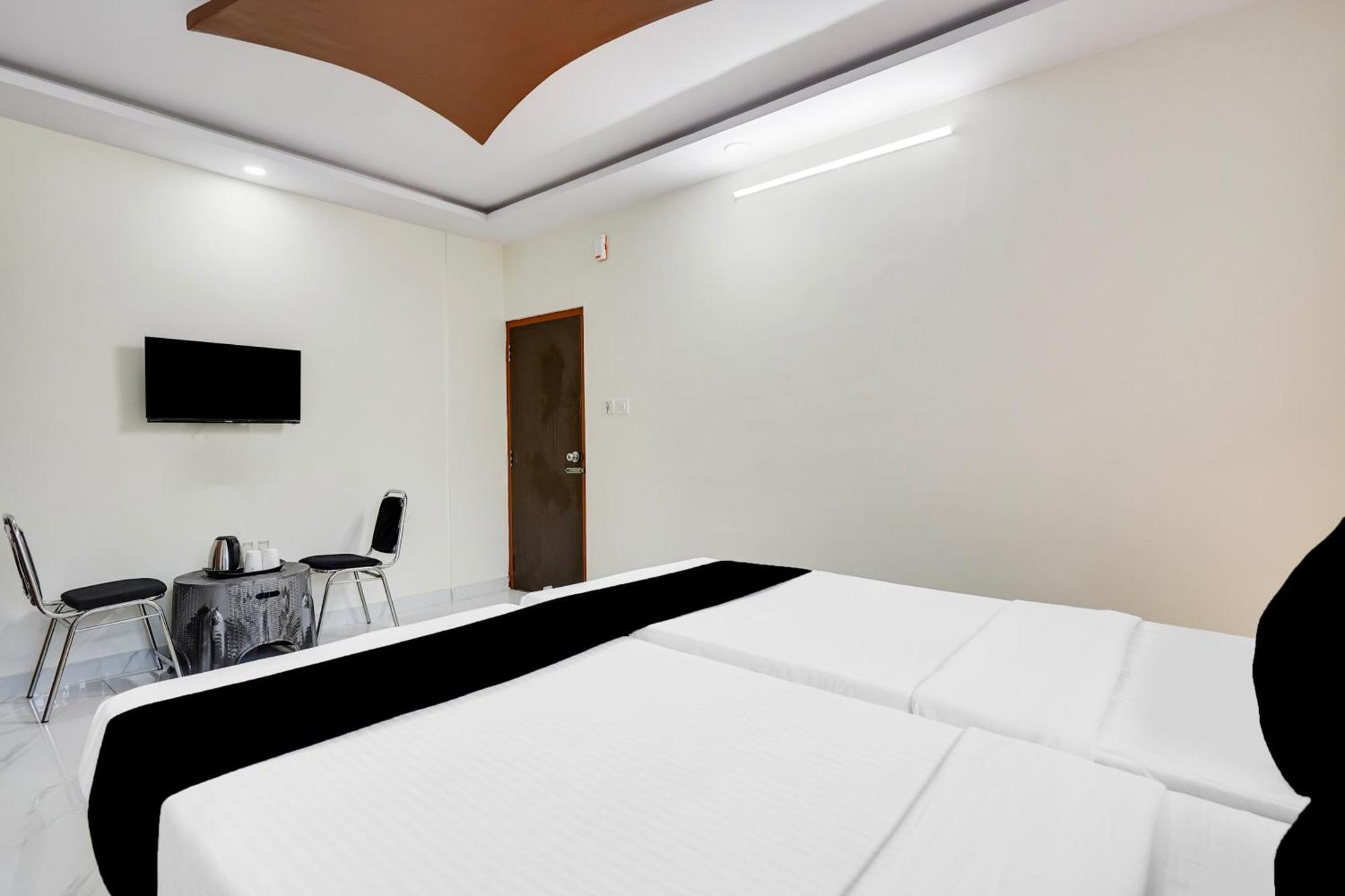 Townhouse Bidadi Formerly Royal Garuda Экстерьер фото